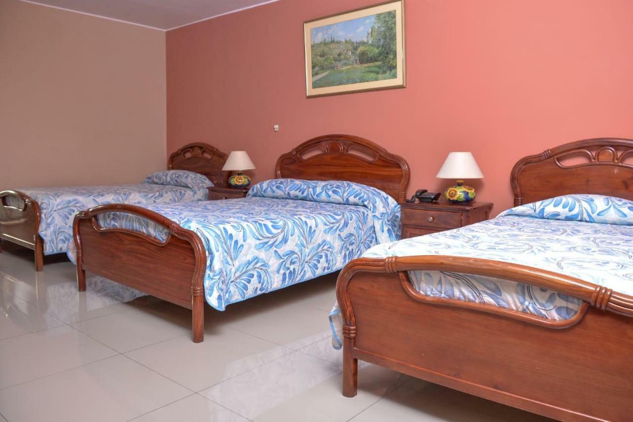 Hotel Olimpico En Quevedo Bagian luar foto