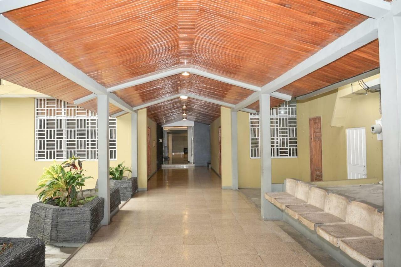 Hotel Olimpico En Quevedo Bagian luar foto